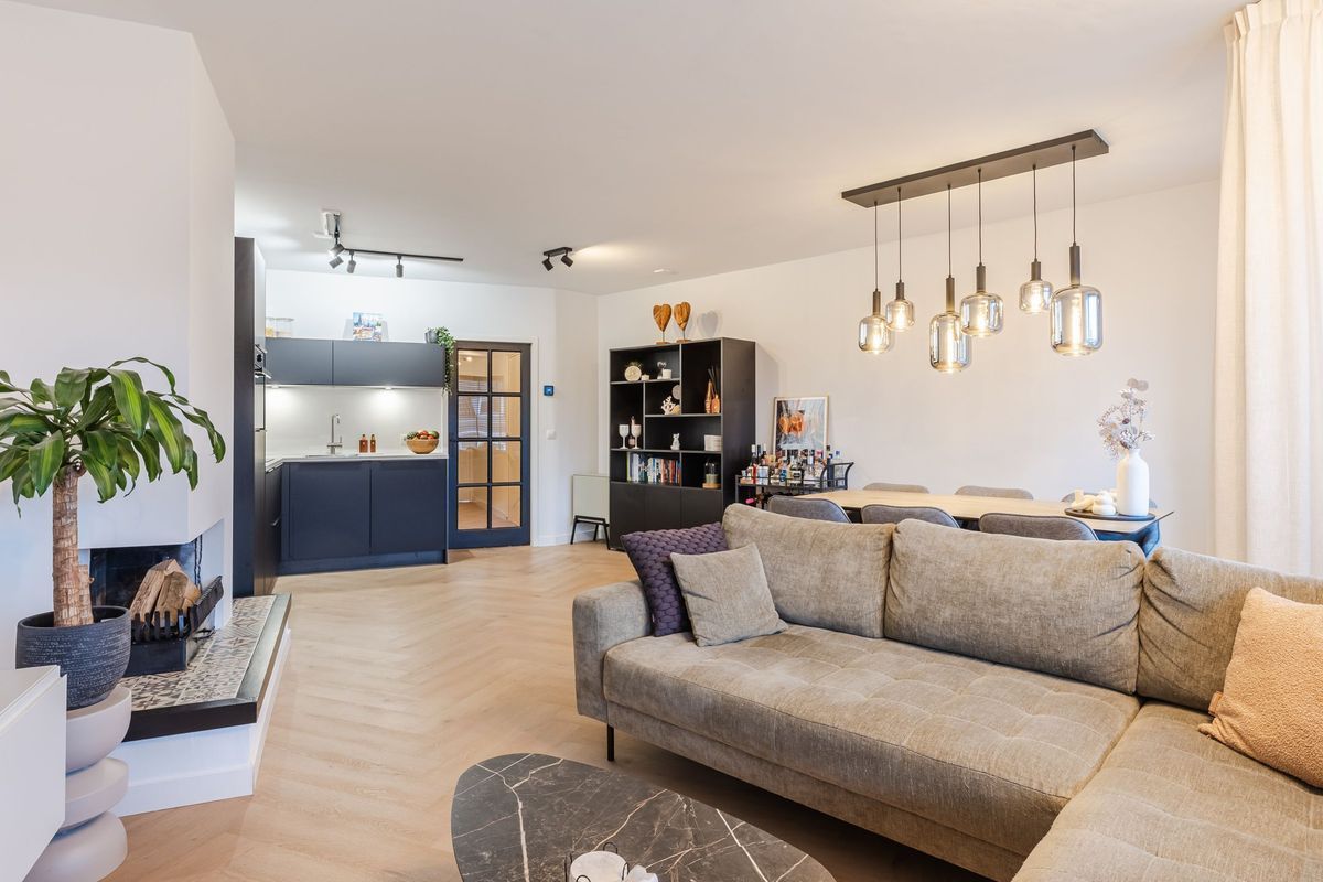 Leijsenhoek 23 Photo Blur 15