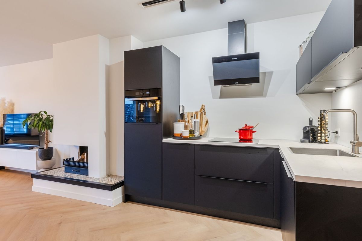 Leijsenhoek 23 Photo Blur 18