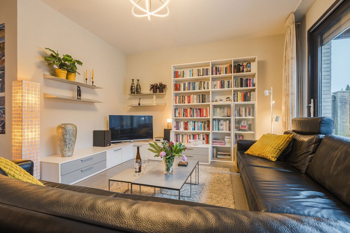 Clara Wichmannstraat 7 Photo Blur 12