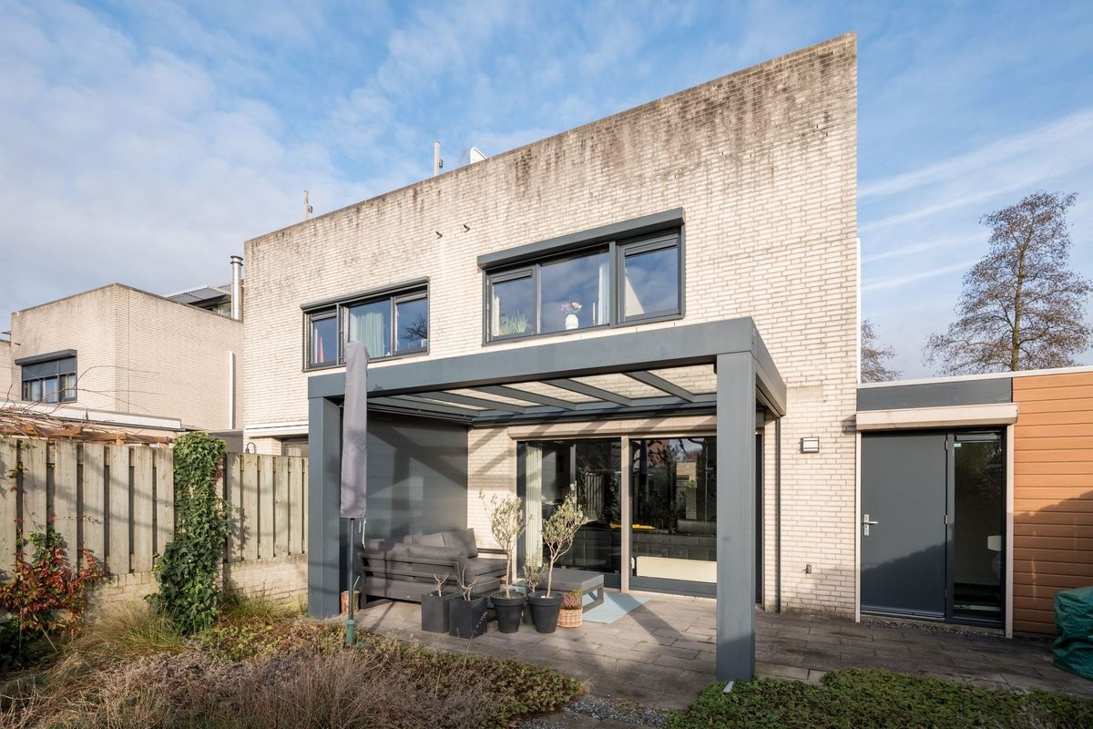 Clara Wichmannstraat 7 Photo Blur 32