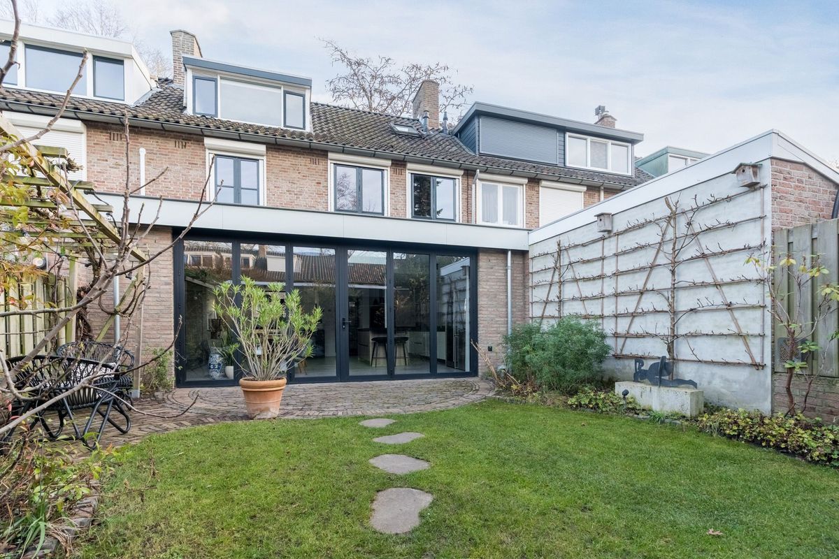 Beneden Beekloop 57 Photo Blur 52