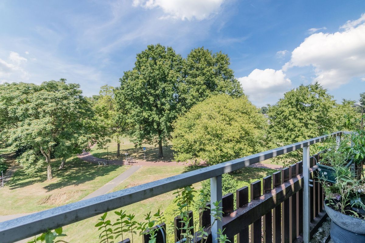 Schoutstraat 63 Photo Blur 24