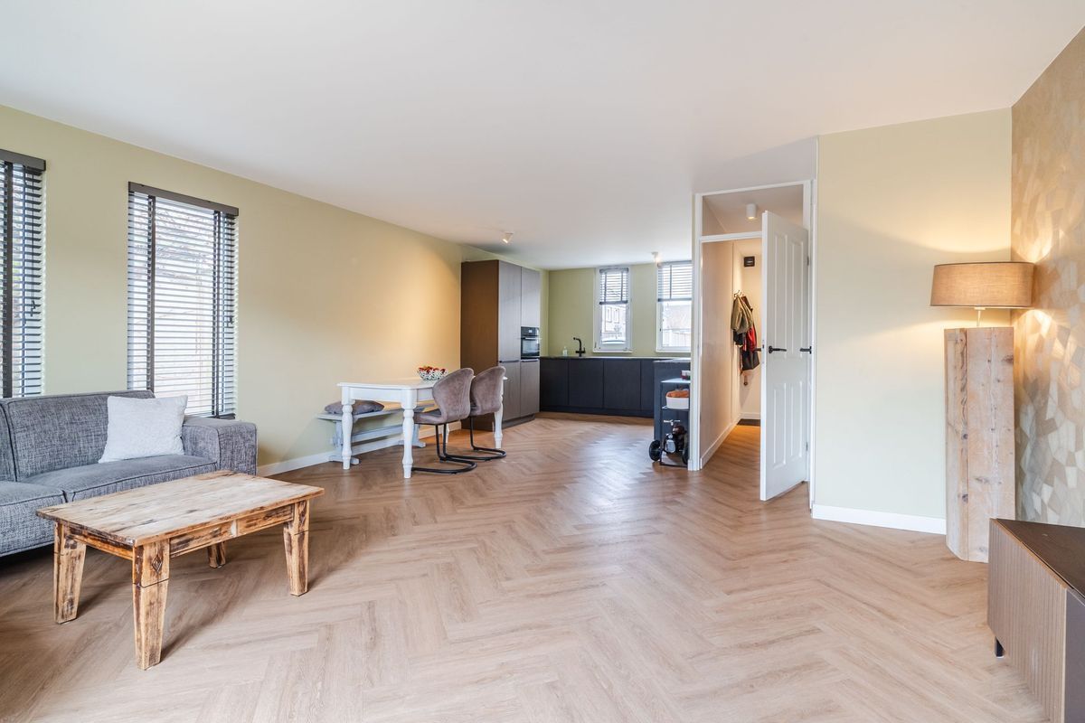 Damwoudestraat 1 Photo Blur 2