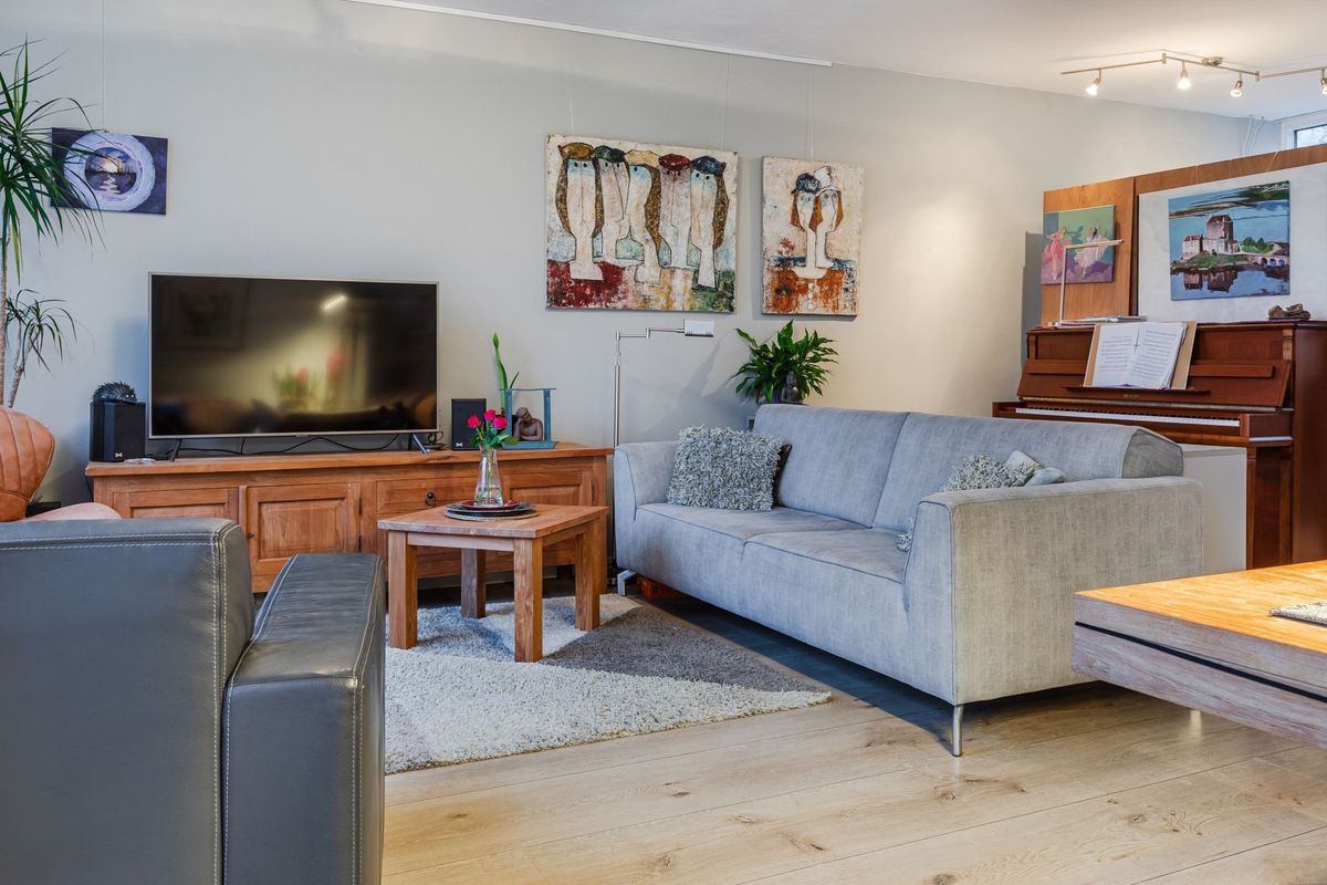 Elandsgang 4 Photo Blur 4