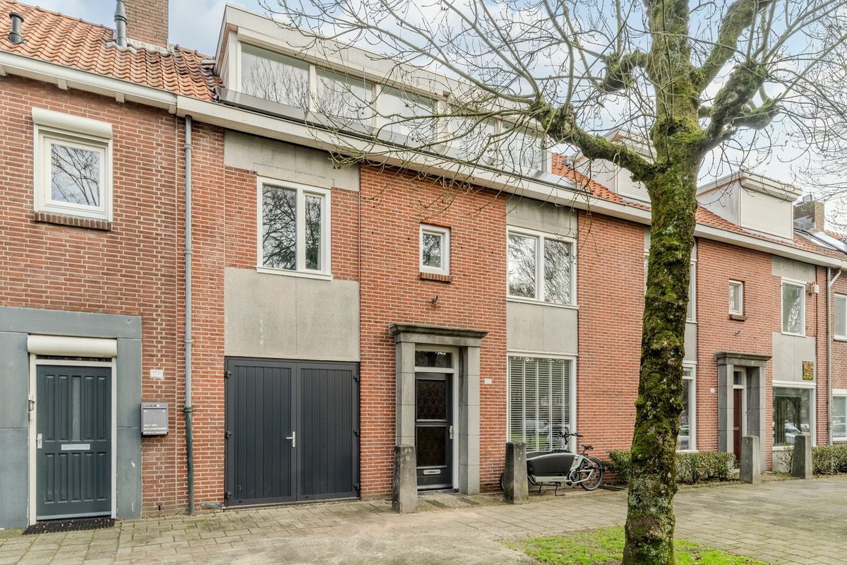 Burgemeester van de Mortelplein 120 Photo Blur 54