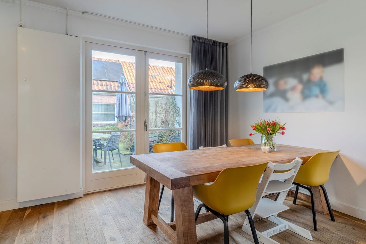 Burgemeester van de Mortelplein 120 Photo Blur 8