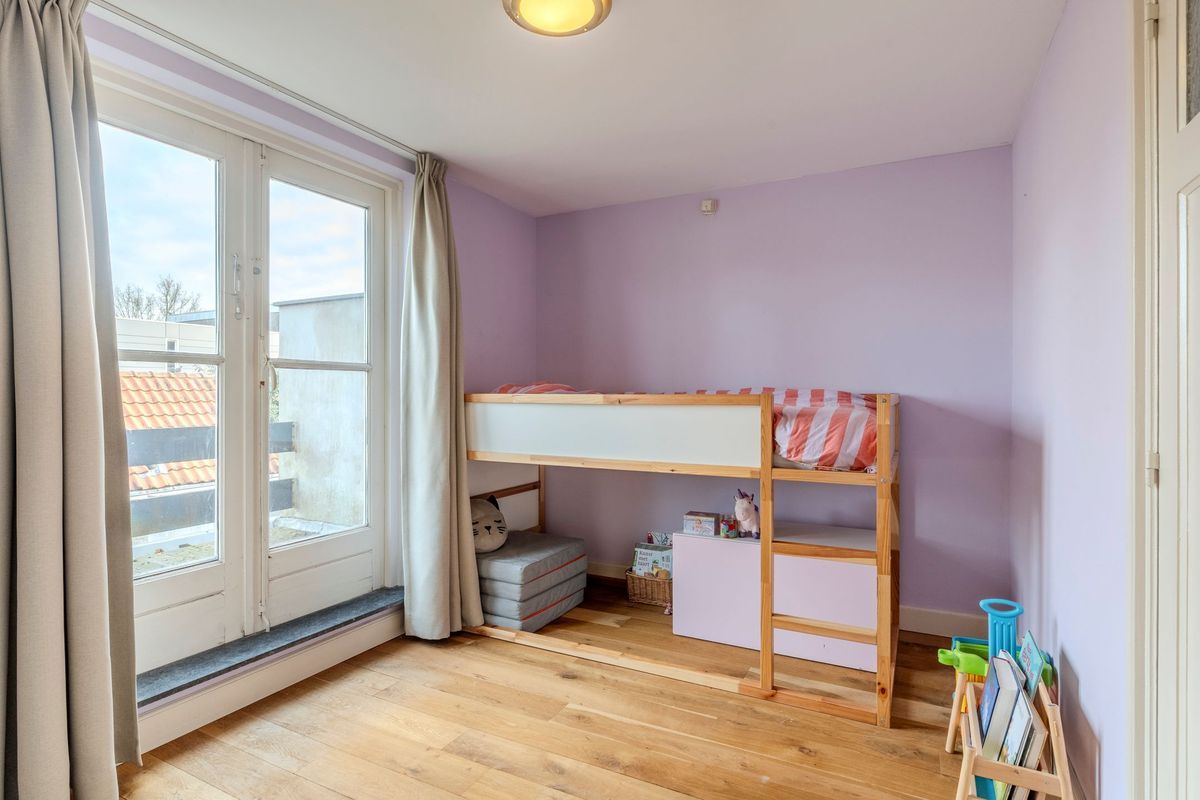 Burgemeester van de Mortelplein 120 Photo Blur 33