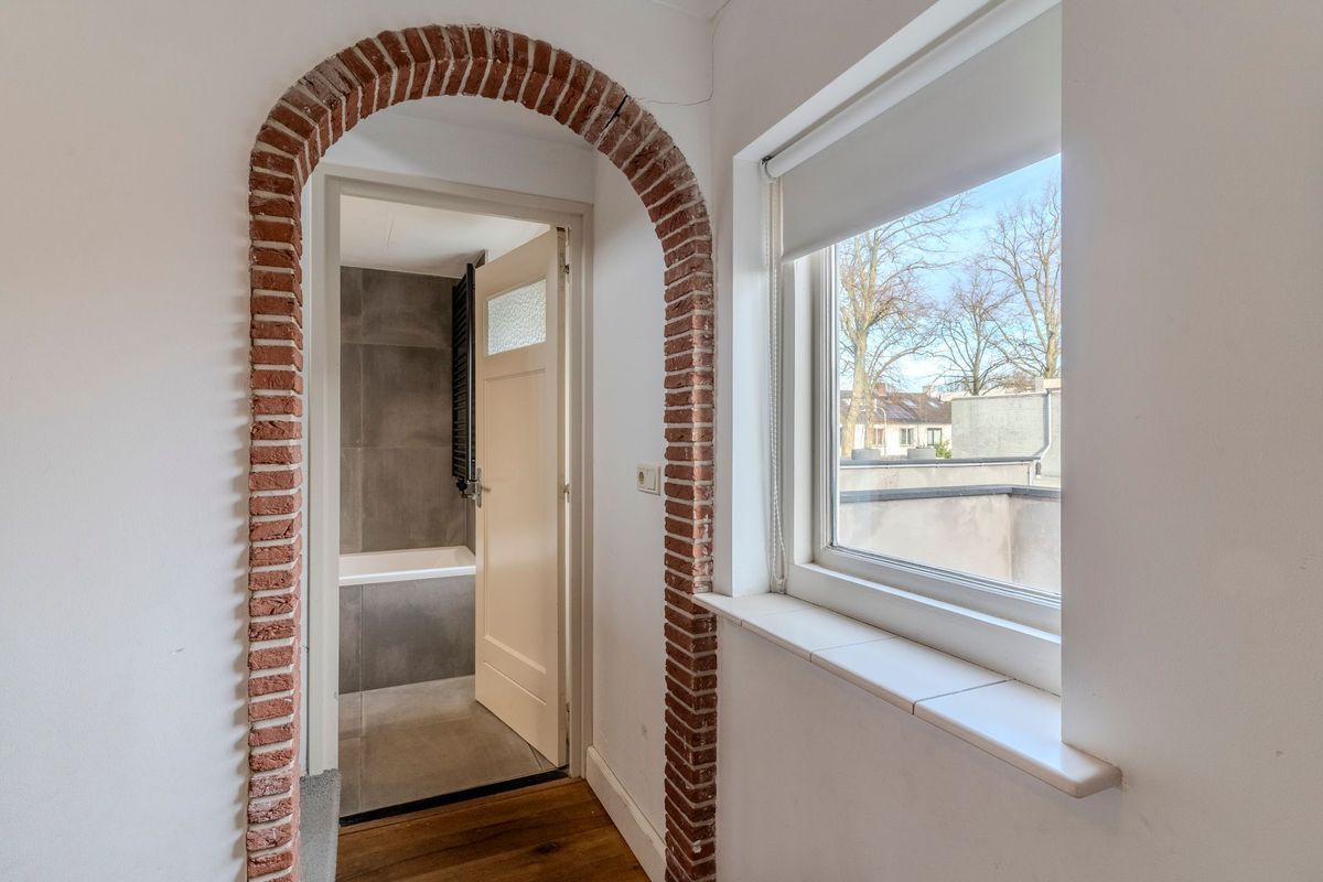 Burgemeester van de Mortelplein 120 Photo Blur 24