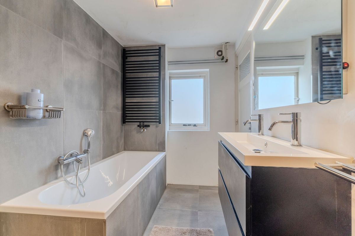 Burgemeester van de Mortelplein 120 Photo Blur 27