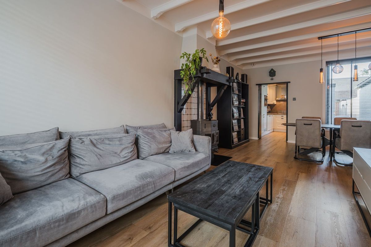 Eikstraat 73 Photo Blur 3