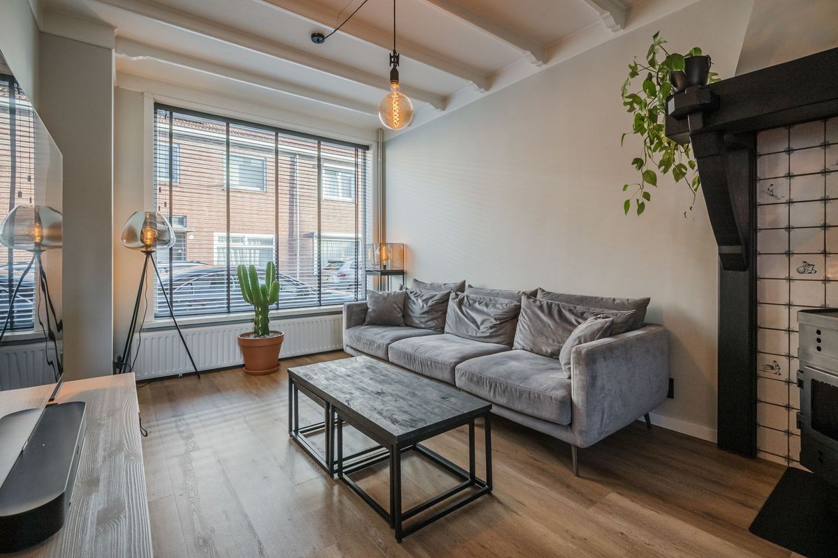 Eikstraat 73 Photo Blur 4