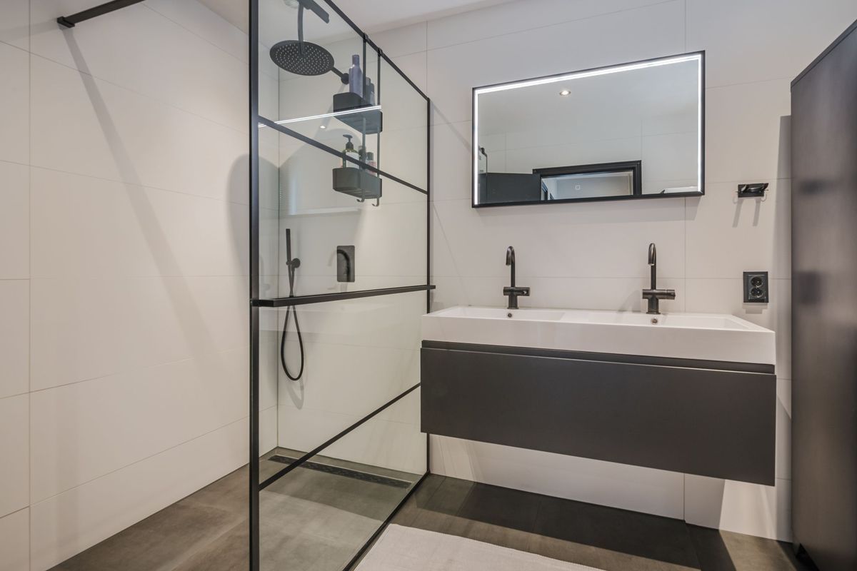 Eikstraat 73 Photo Blur 17