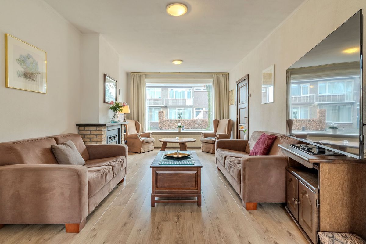 Sint Lambertusstraat 13 Photo Blur 2