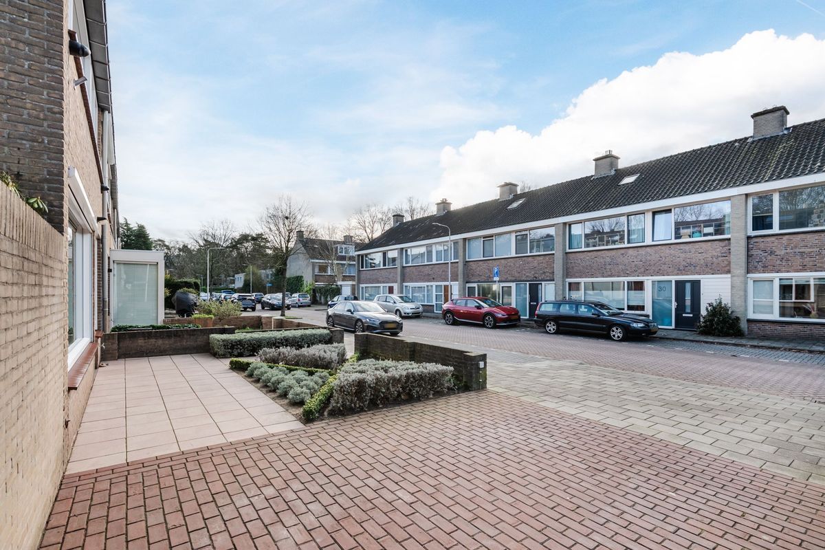 Antoon Coolenlaan 35 Photo Blur 39