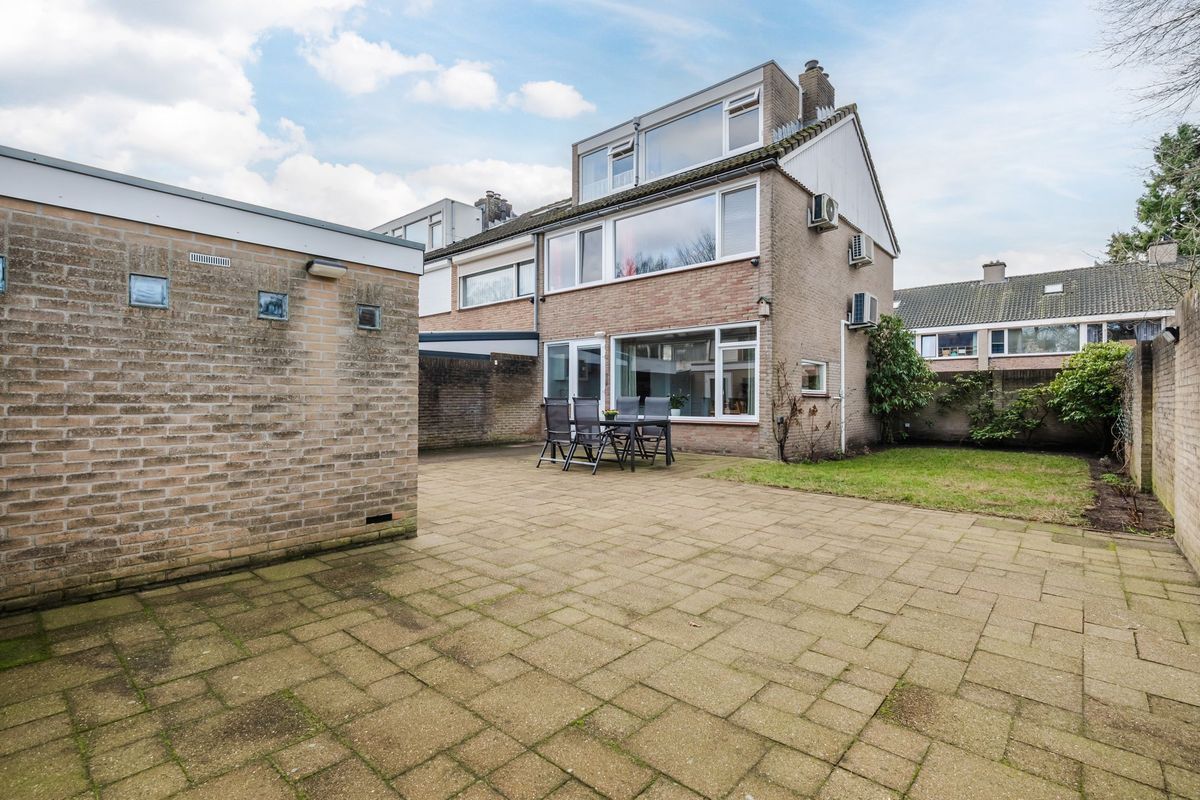 Antoon Coolenlaan 35 Photo Blur 27