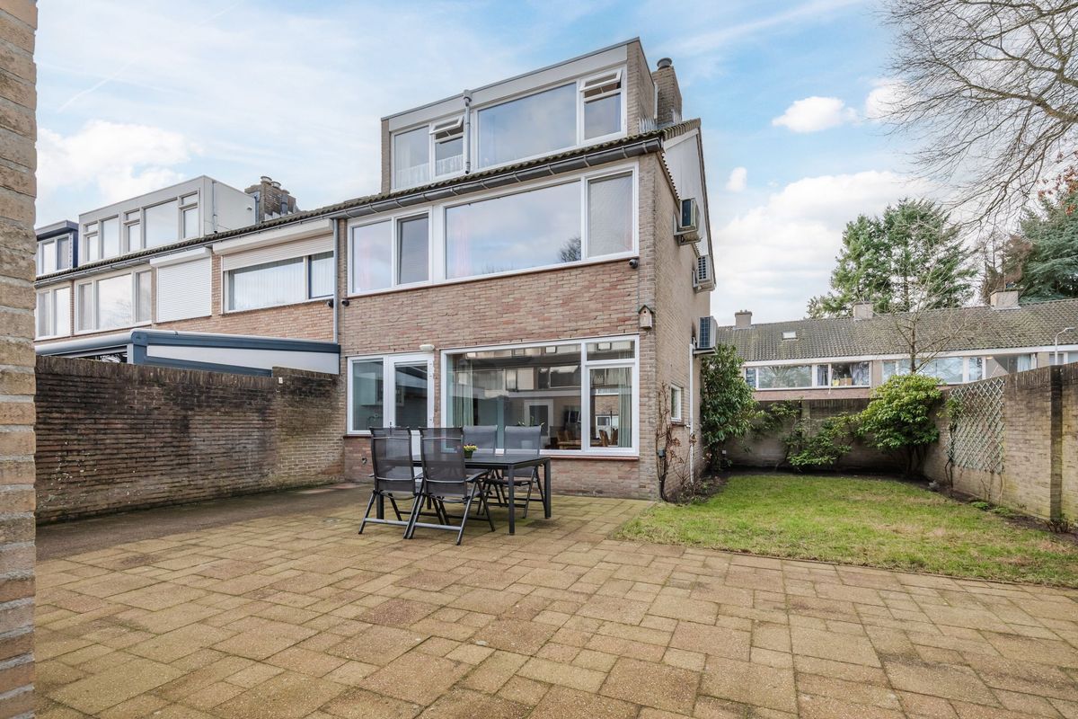 Antoon Coolenlaan 35 Photo Blur 28