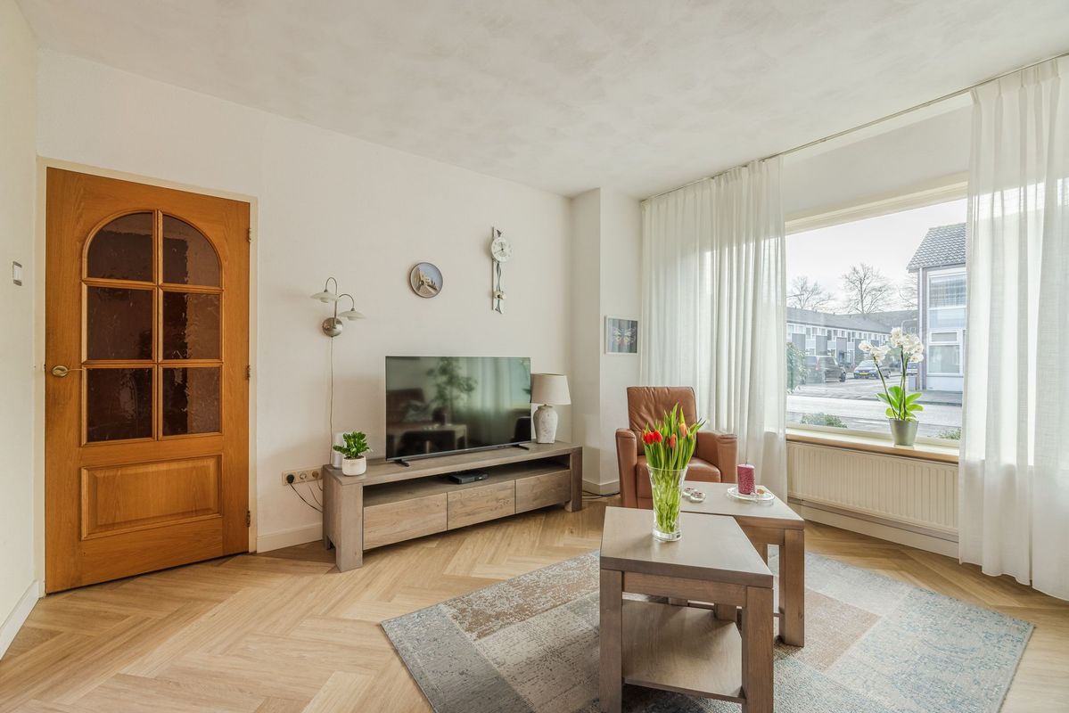 Mahlerstraat 25 Photo Blur 4