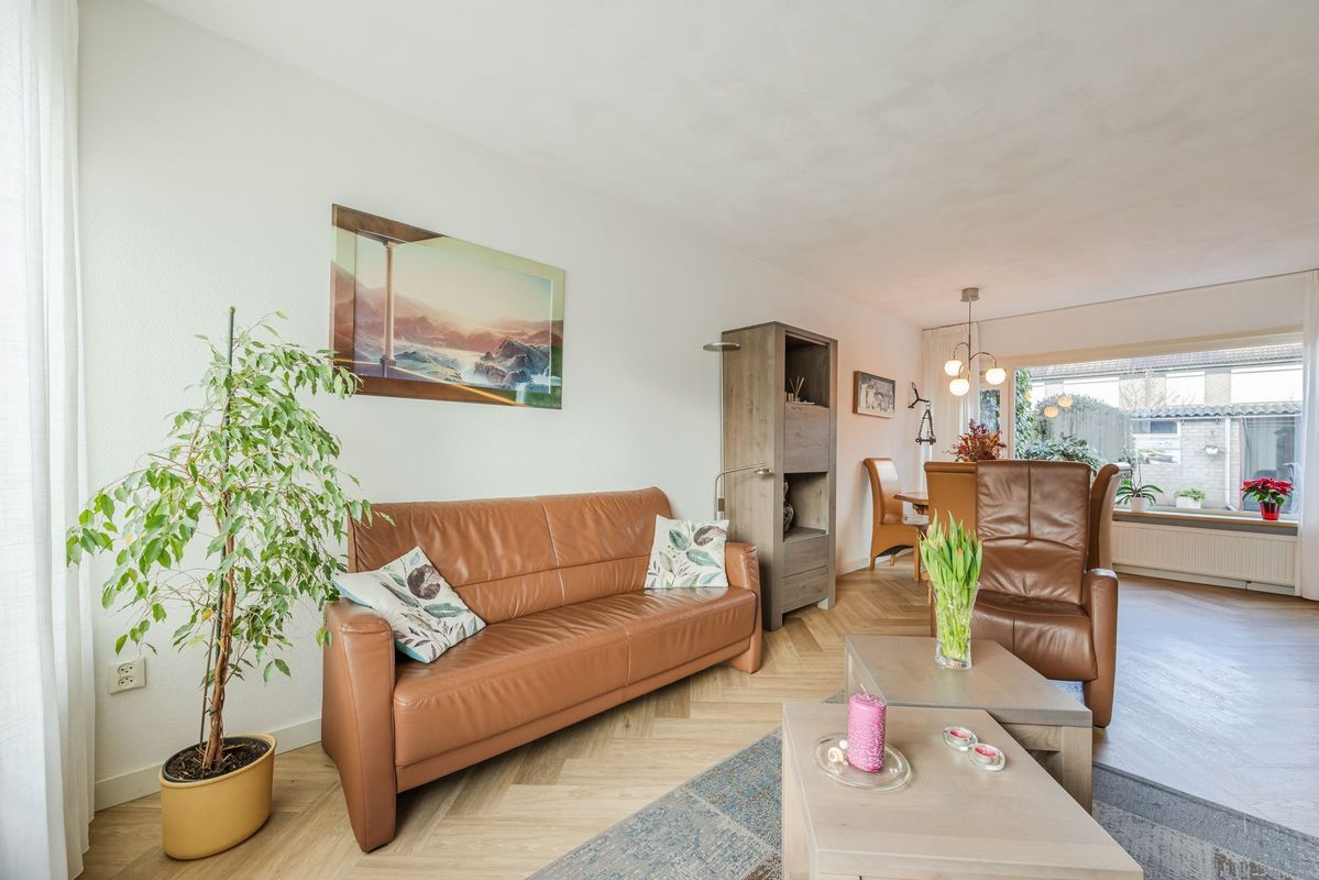 Mahlerstraat 25 Photo Blur 2