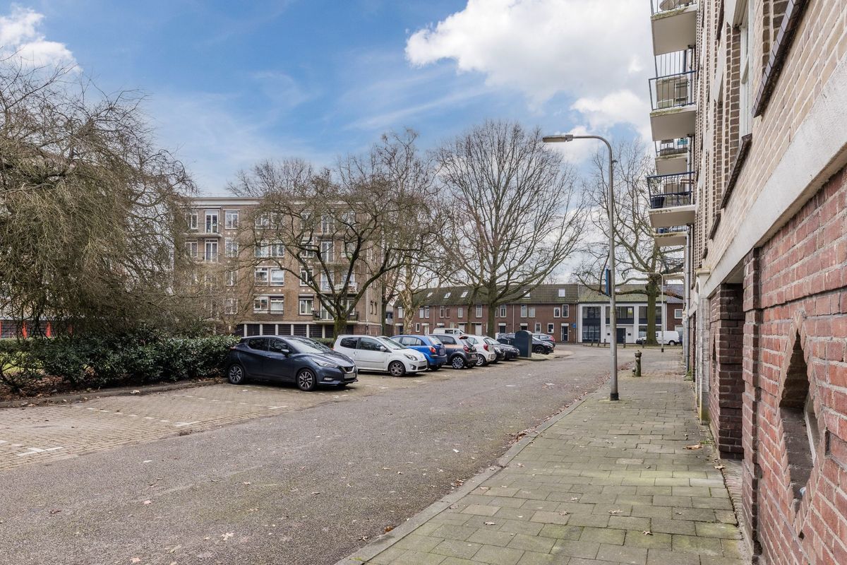 Pieter Brinkmanstraat 13 Photo Blur 30