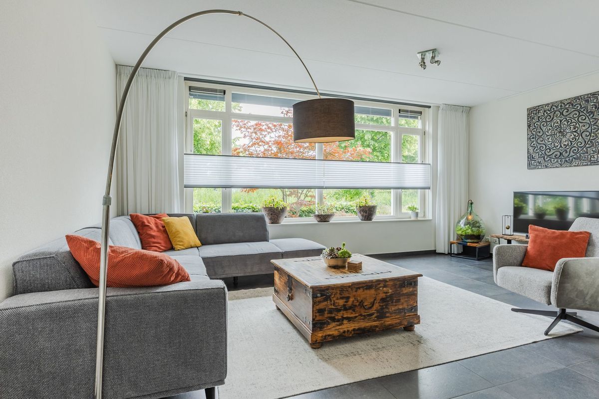 Molenvaartje 21 Photo Blur 2