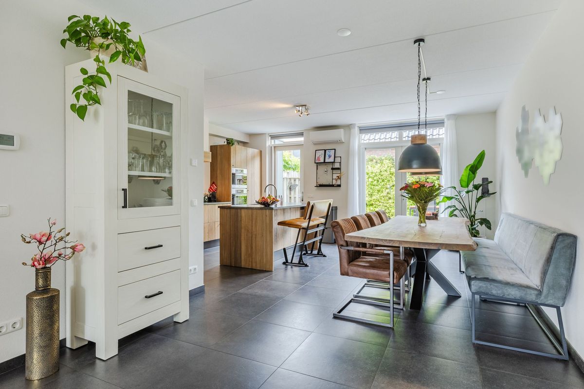 Molenvaartje 21 Photo Blur 9