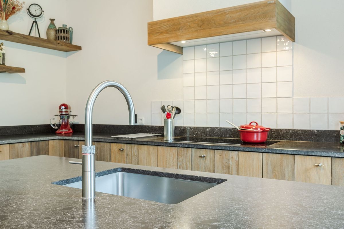 Molenvaartje 21 Photo Blur 13