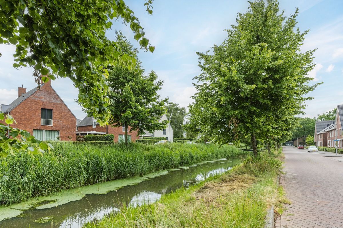 Molenvaartje 21 Photo Blur 31