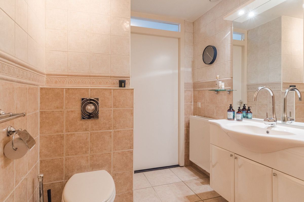 Pastoor Gillisstraat 147 Photo Blur 36