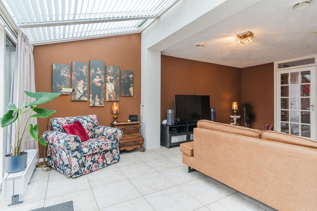 Pastoor Gillisstraat 147 Photo Blur 11