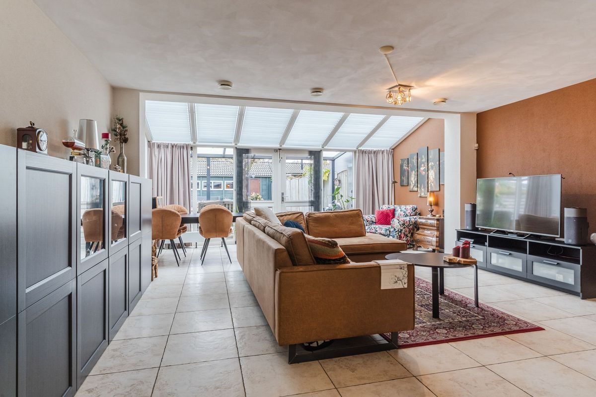 Pastoor Gillisstraat 147 Photo Blur 13