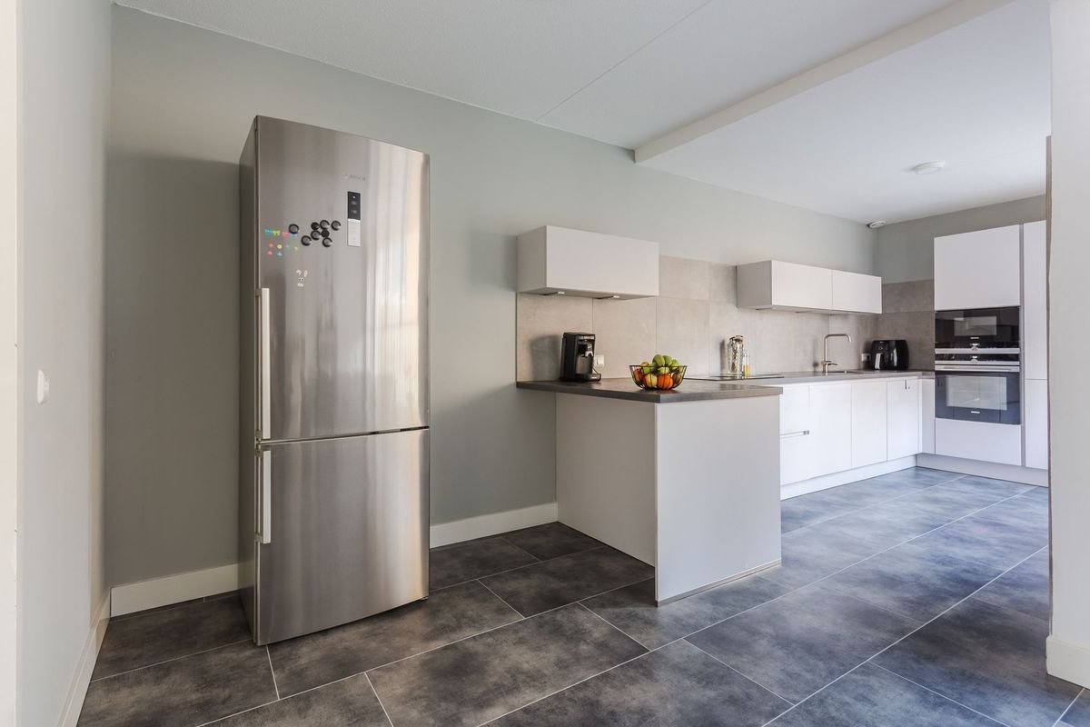 Admiraal Byrdstraat 22 Photo Blur 11