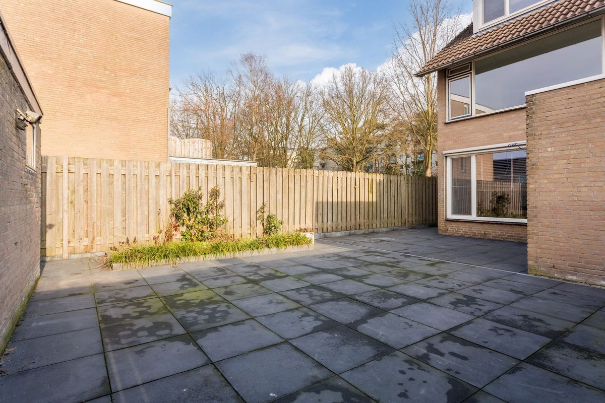 Admiraal Byrdstraat 22 Photo Blur 35