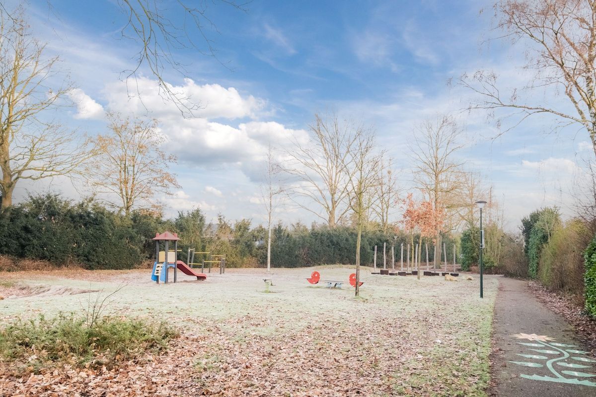 Heer van Rodestraat 139 Photo Blur 30