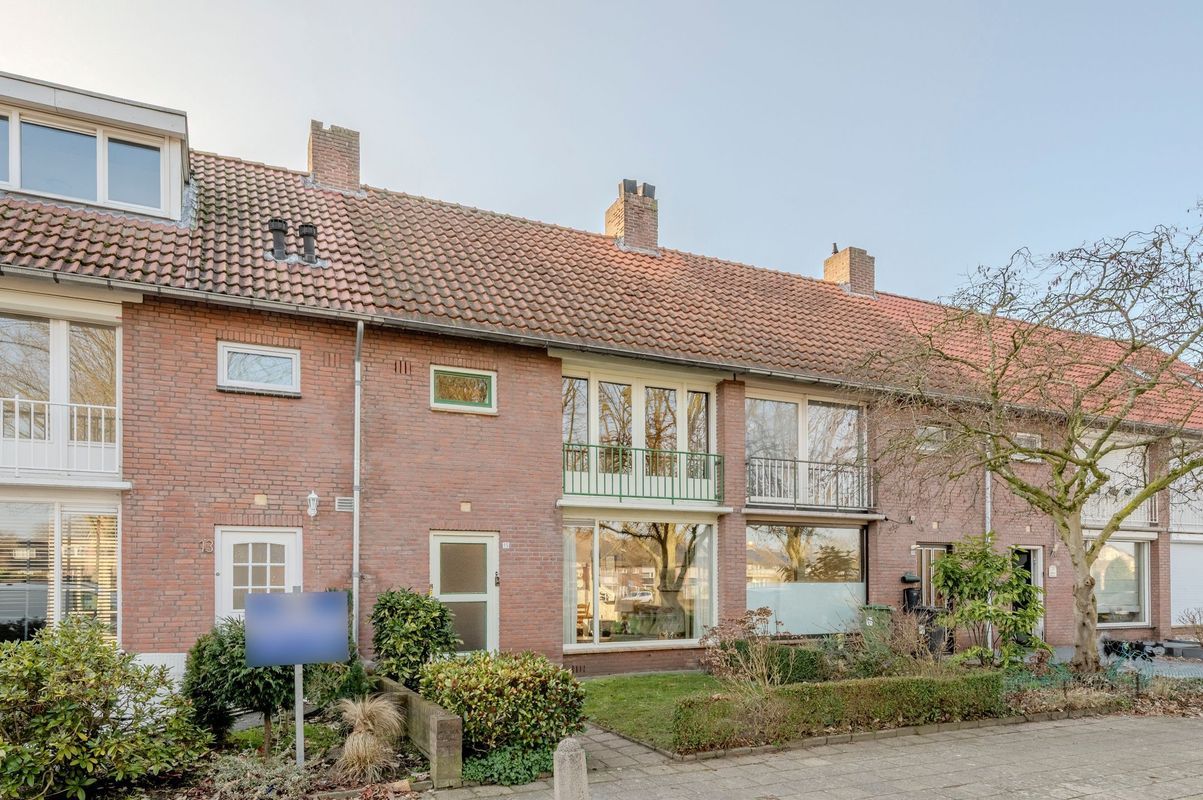 Wede 15 Photo Blur 4