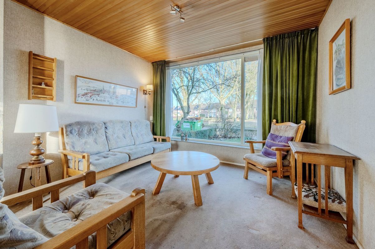 Wede 15 Photo Blur 14