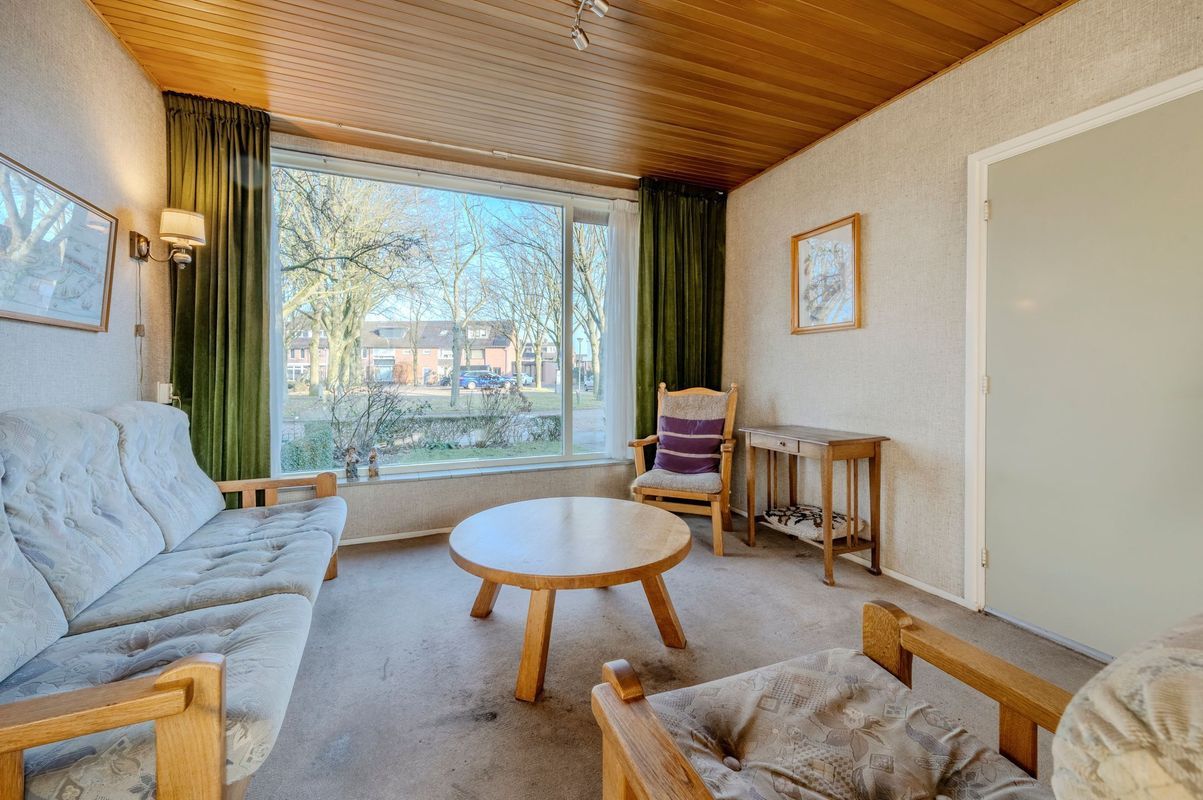 Wede 15 Photo Blur 10