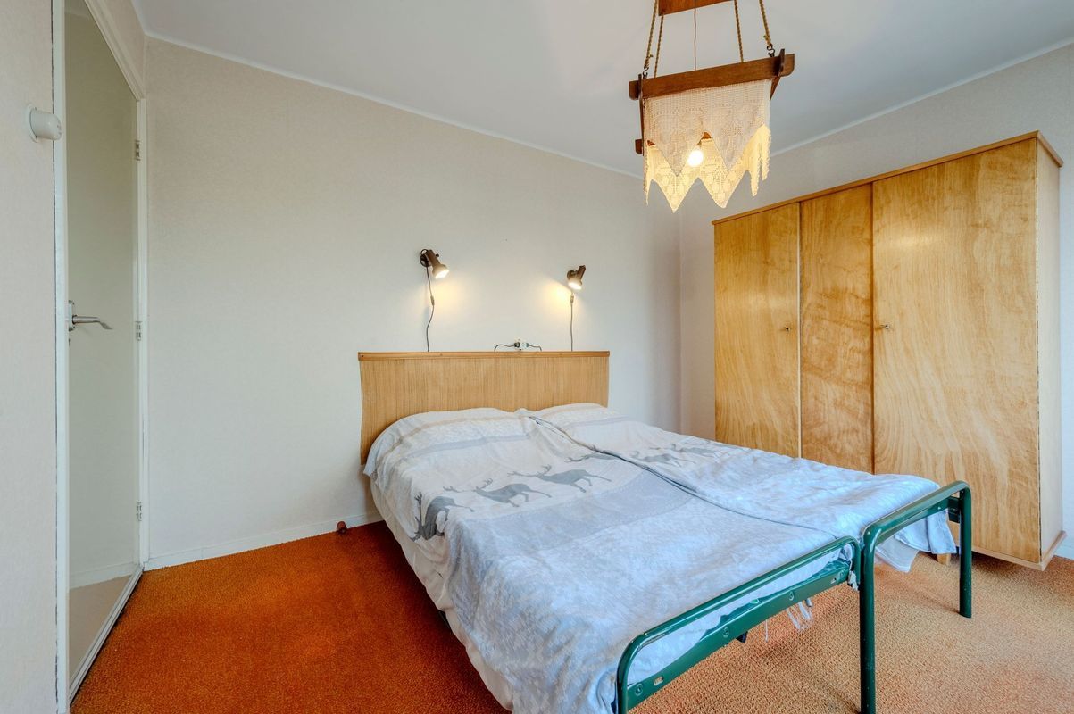 Wede 15 Photo Blur 27