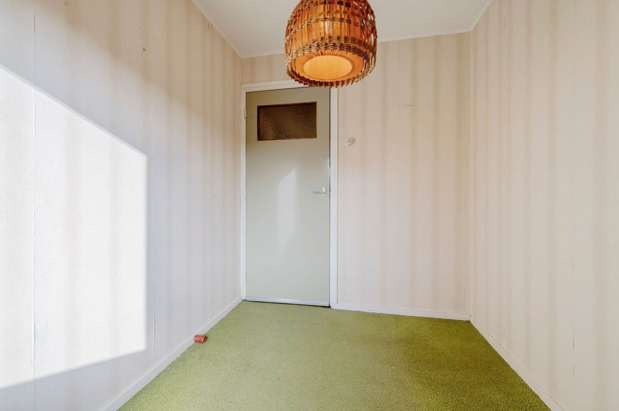 Wede 15 Photo Blur 34