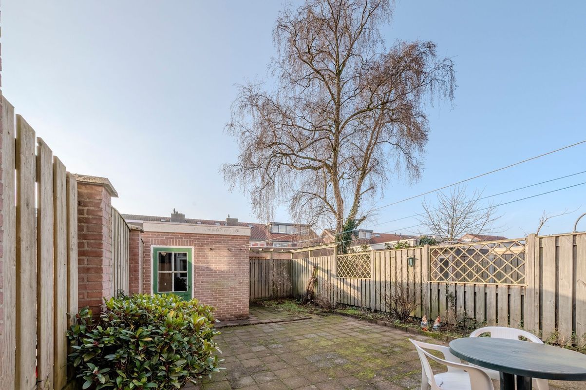 Wede 15 Photo Blur 48