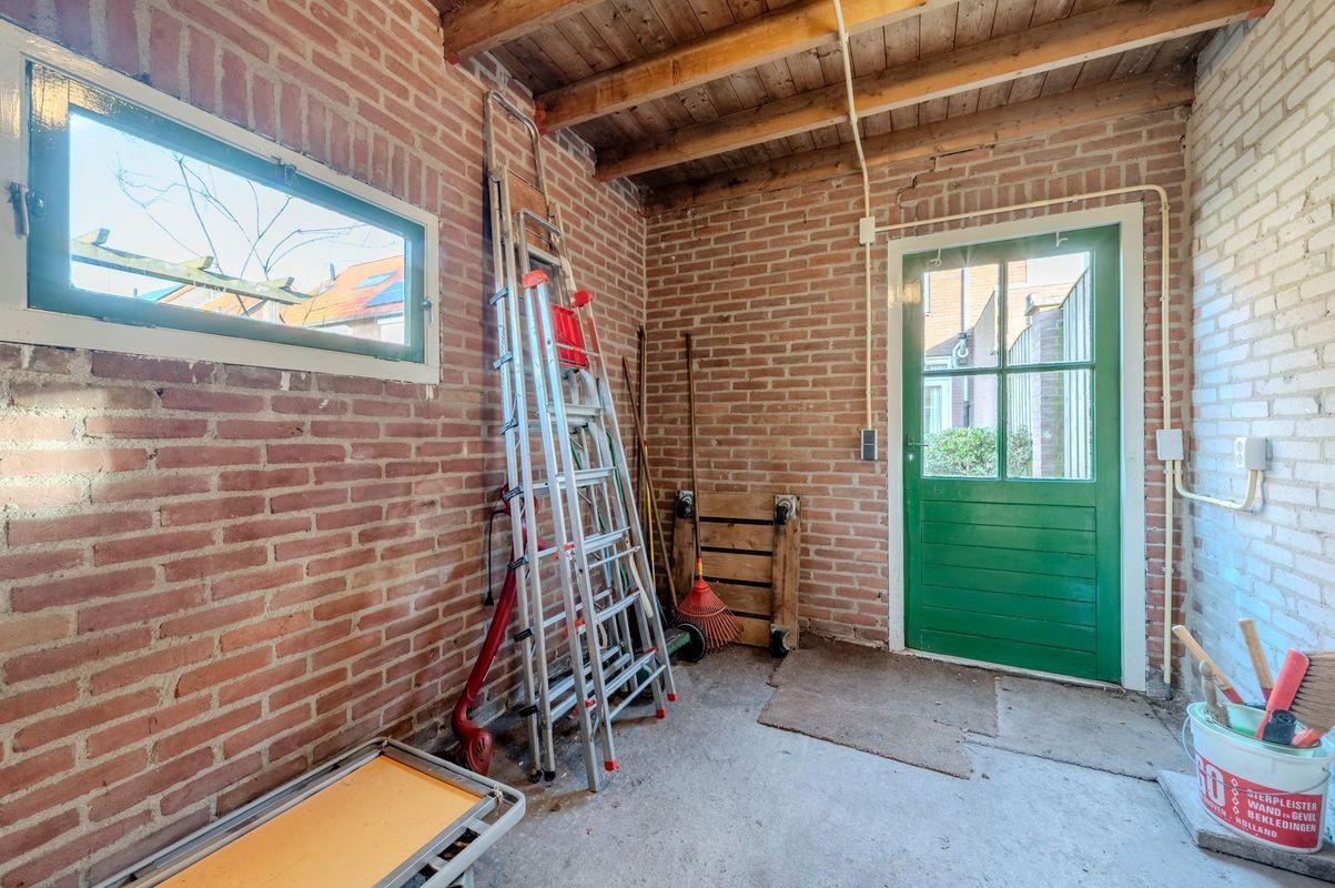 Wede 15 Photo Blur 53