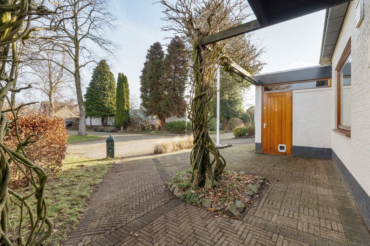 Oude Rijsbergsebaan 9 Photo Blur 50