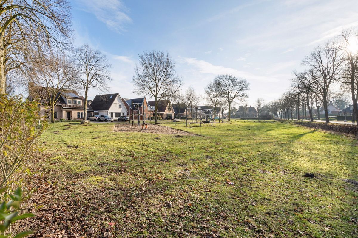 Oude Rijsbergsebaan 9 Photo Blur 54