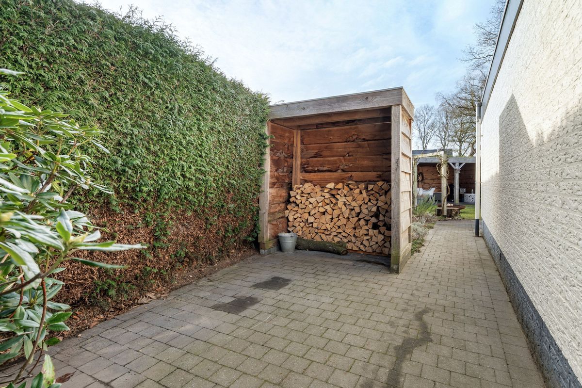 Oude Rijsbergsebaan 9 Photo Blur 46