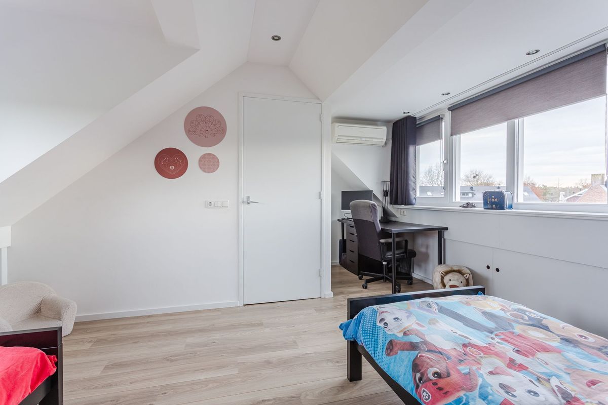 Leeuwerik 9 Photo Blur 40