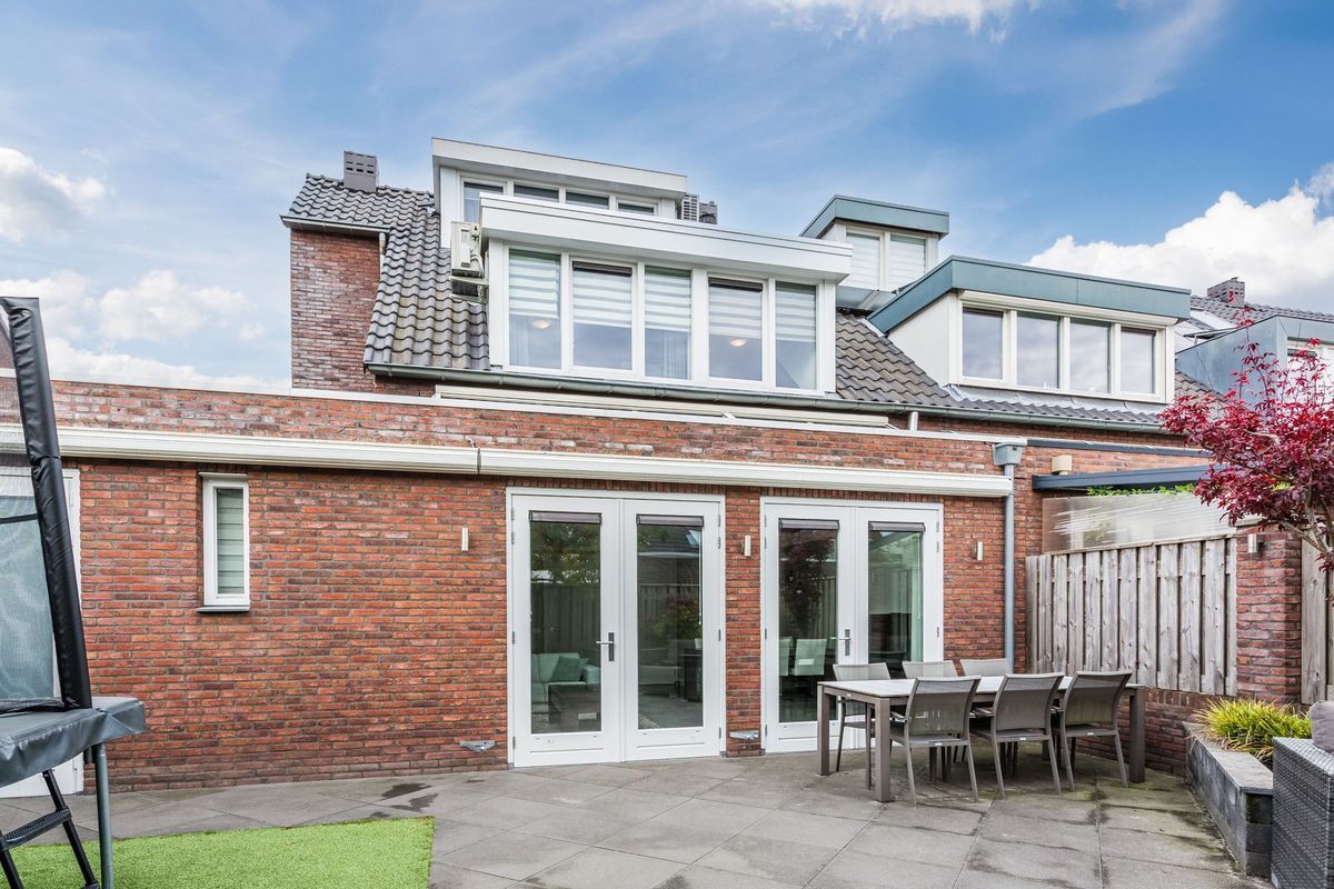 Leeuwerik 9 Photo Blur 1