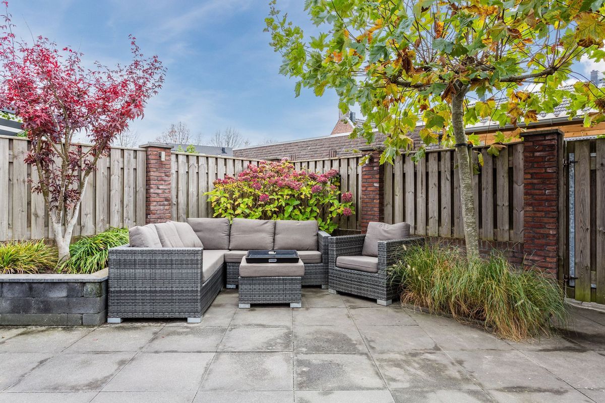 Leeuwerik 9 Photo Blur 49