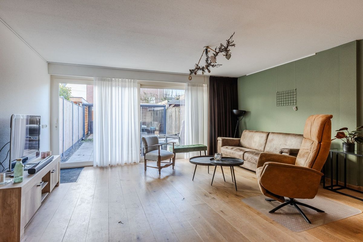 Schipluidenlaan 44 Photo Blur 3