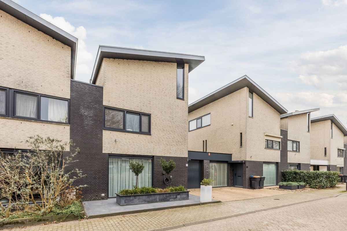 Milheezestraat 36 Photo Blur 39