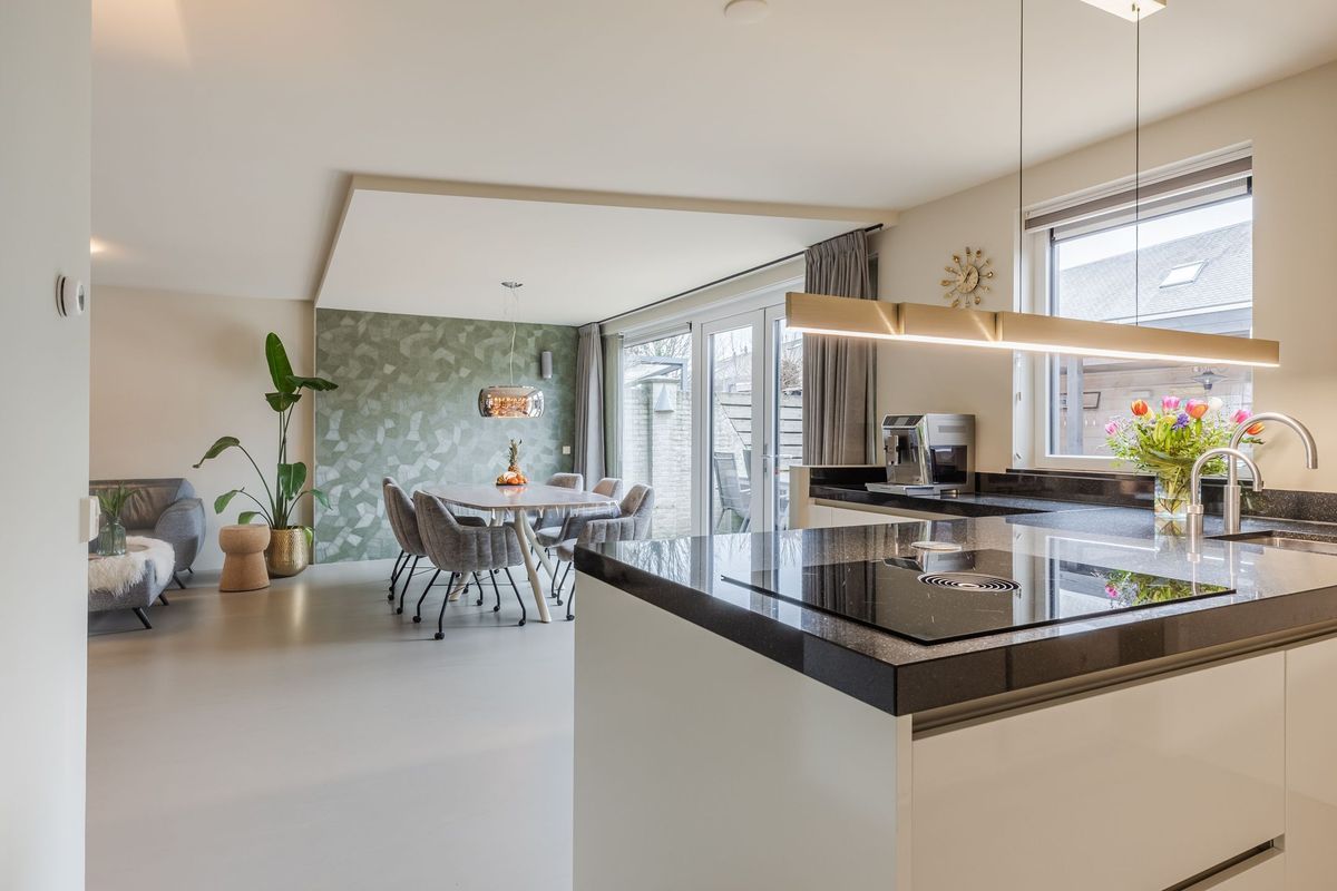 Milheezestraat 36 Photo Blur 12