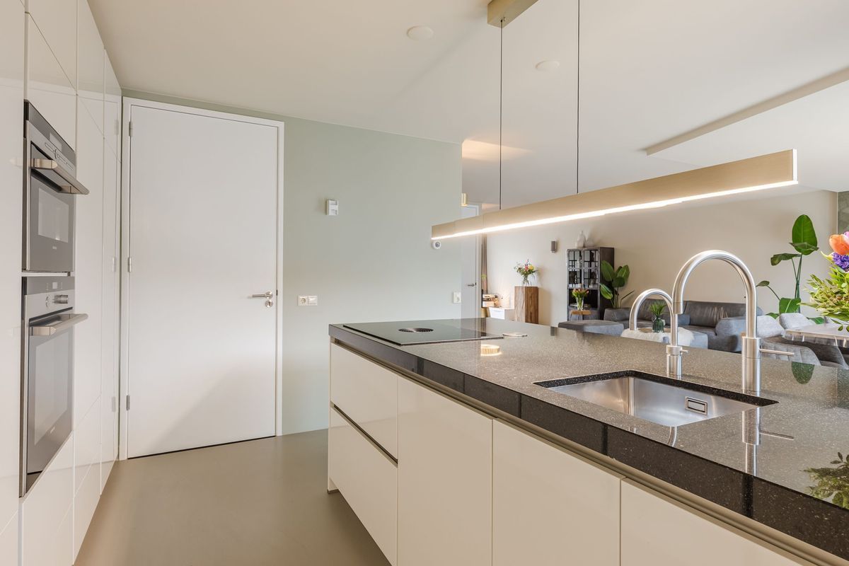 Milheezestraat 36 Photo Blur 13